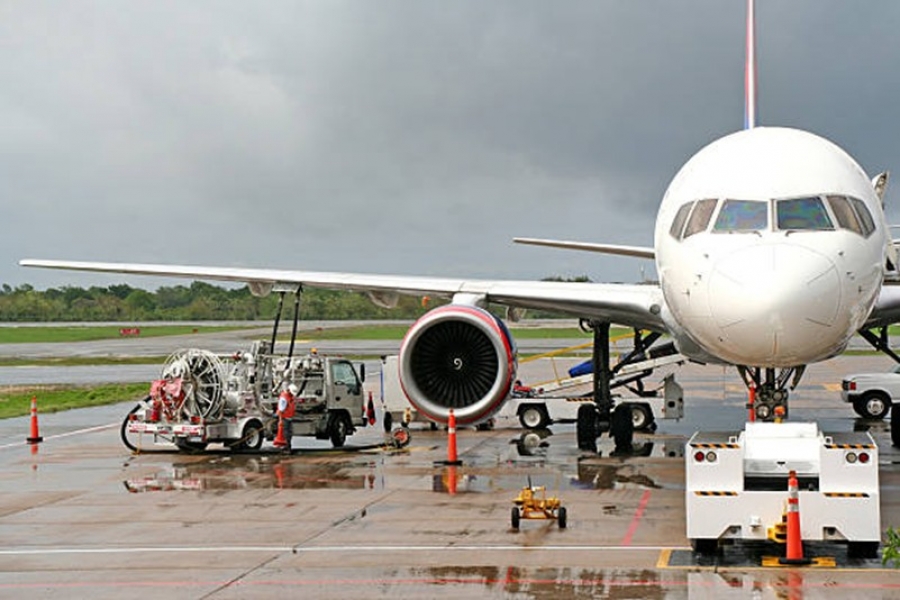 Europe Faces Jet Fuel Pressure Amid Supply Disruption